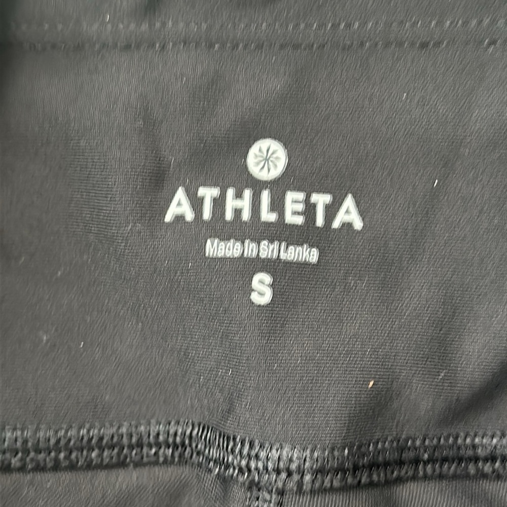 Athleta leggings size Small animal print capris athletic wear - Picture 7 of 8